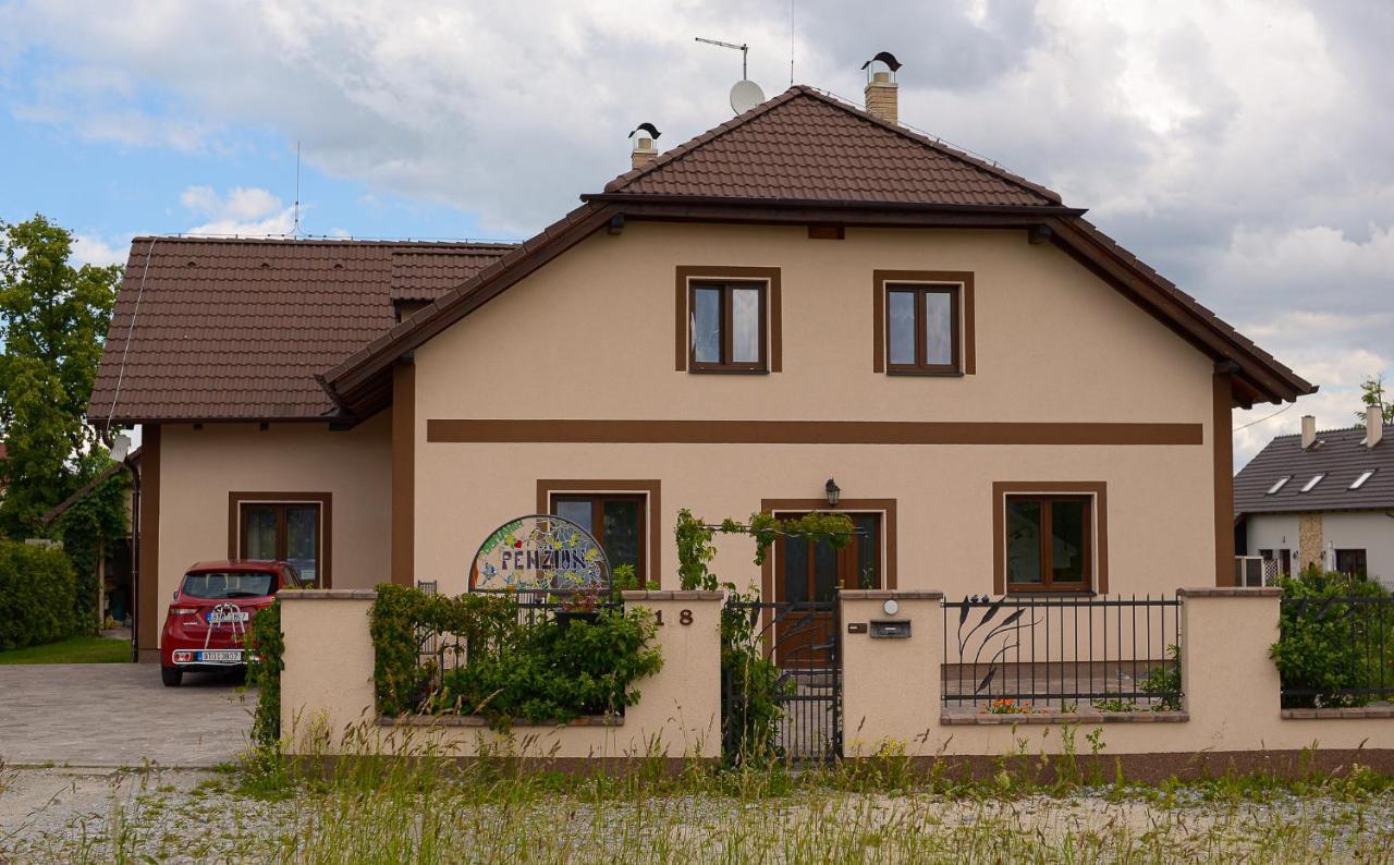 Penzion Domanín Třeboň Exterior foto